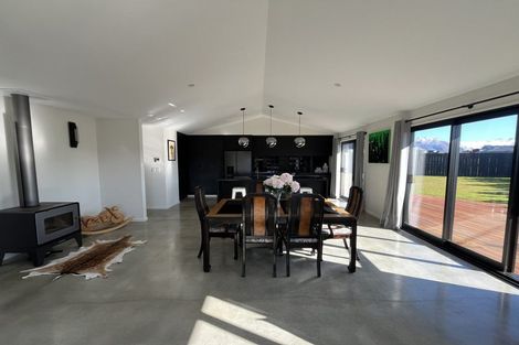 Photo of property in 5 Tahi Street, Albert Town, Wanaka, 9305