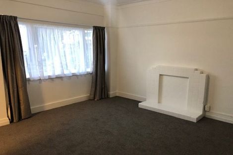 Photo of property in Elms Court Flats, 11/367 The Terrace, Te Aro, Wellington, 6011