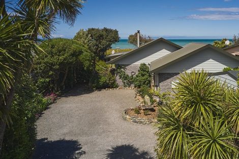Photo of property in 182 Rarangi Beach Road, Rarangi, Blenheim, 7273