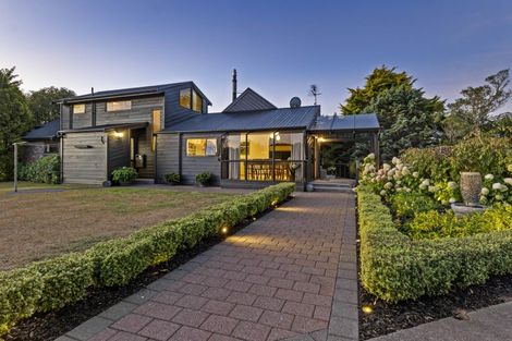 Photo of property in 12 Ridgewood Drive, Ridgewood, New Plymouth, 4371