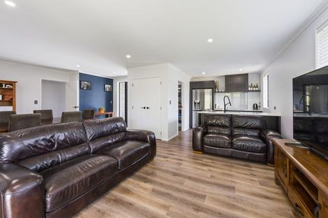 Photo of property in 6 Chardonnay Way, Te Kauwhata, 3710