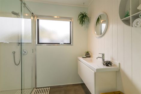 Photo of property in 7 William Street, Waikanae Beach, Waikanae, 5036