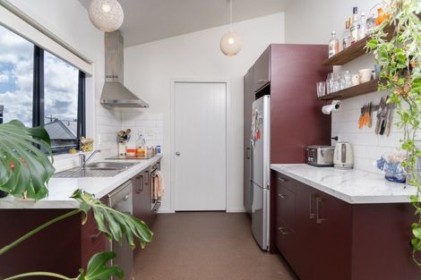 Photo of property in 25l Violet Street, Raglan, 3225