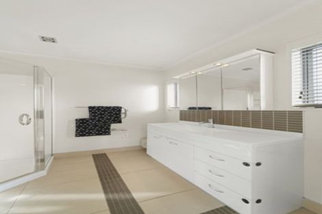 Photo of property in 67 Millen Avenue, Pakuranga, Auckland, 2010