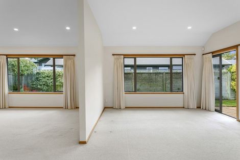 Photo of property in 15 The Circle, Nukuhau, Taupo, 3330