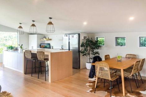 Photo of property in 16 Glendevere Terrace, Redcliffs, Christchurch, 8081