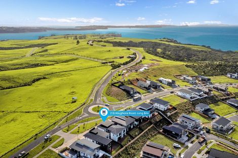 Photo of property in 218 Vaughans Road, Long Bay, Auckland, 0792