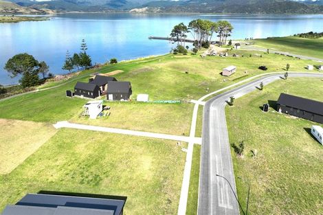 Photo of property in 26 Taniwha Place, Matarangi, 3592