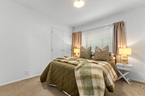 Photo of property in 15 Charles Prevost Drive, The Gardens, Auckland, 2105