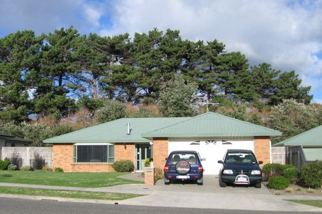 Photo of property in 66 Weggery Drive, Waikanae Beach, Waikanae, 5036