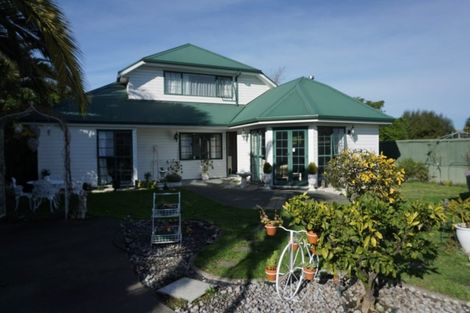 Photo of property in 15a Taradale Road, Marewa, Napier, 4110