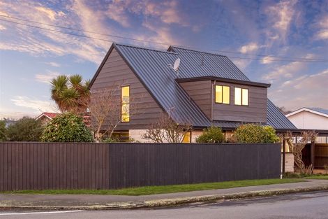 Photo of property in 2/108 Condell Avenue, Papanui, Christchurch, 8053