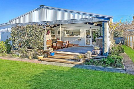 Photo of property in 11 Edmund Road, Mangakakahi, Rotorua, 3015