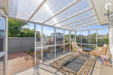 Photo of property in 66 Winters Road, Redwood, Christchurch, 8051