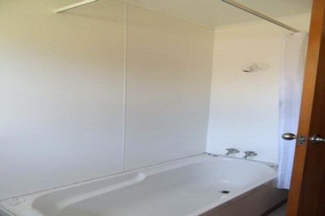 Photo of property in Elsinor Flats, 48e Merton Street, Trentham, Upper Hutt, 5018