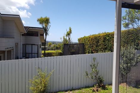 Photo of property in 31 Gladstone Road, Northcote, Auckland, 0627