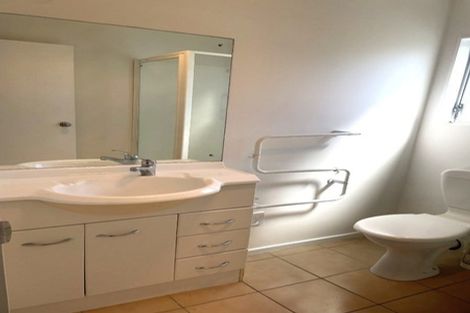 Photo of property in 34/218 Captain Springs Road, Onehunga, Auckland, 1061