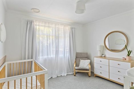 Photo of property in 137 Brooklands Road, Brooklands, New Plymouth, 4310