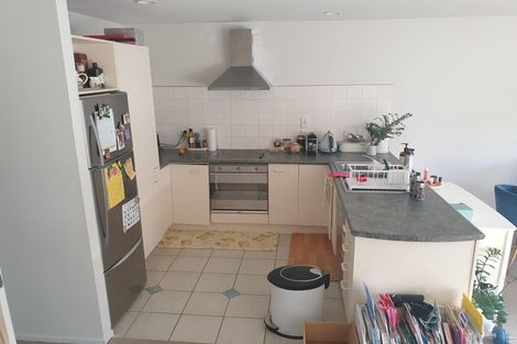 Photo of property in 8/36 John Jennings Drive, Oteha, Auckland, 0632