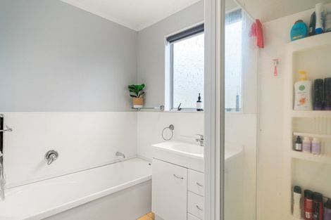 Photo of property in 17c Bellfield Place, Bethlehem, Tauranga, 3110