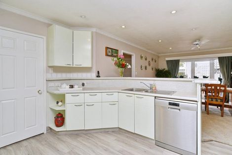 Photo of property in 16 Bridget Lane, Rangiora, 7400