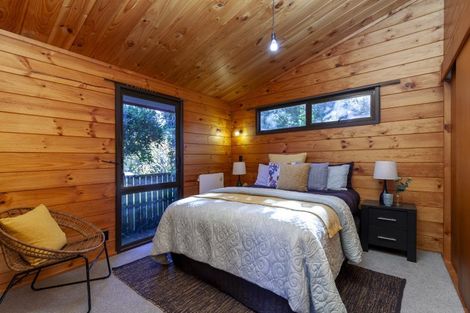 Photo of property in 6 Park Avenue, Waikanae, 5036