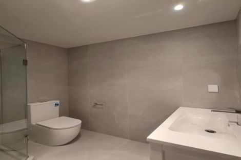 Photo of property in 1/7 Peverill Crescent, Papatoetoe, Auckland, 2025