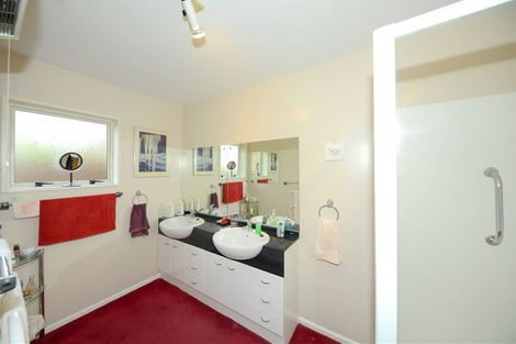 Photo of property in 2/33 Studholme Street, Somerfield, Christchurch, 8024