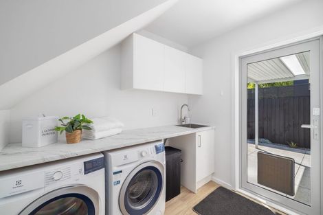 Photo of property in 1/86 Springfield Road, St Albans, Christchurch, 8014