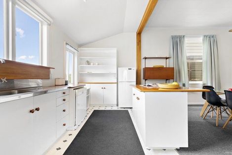 Photo of property in 26 Tanera Crescent, Brooklyn, Wellington, 6021