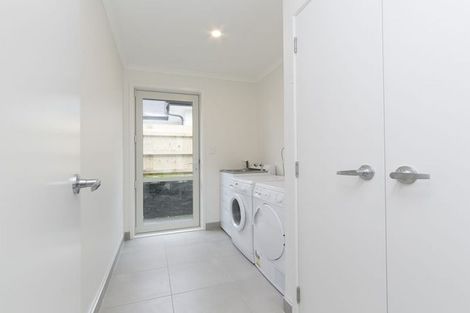 Photo of property in 3 Turpin Road, Riverhead, 0820