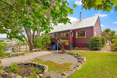 Photo of property in 3 Lucy Foster Lane, Red Beach, 0932