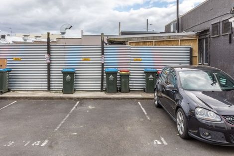 Photo of property in 2/1a Haverstock Road, Sandringham, Auckland, 1025