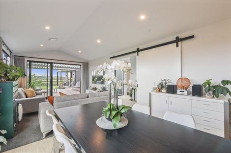 Photo of property in 18 Ellmers Street, Woodend, 7691