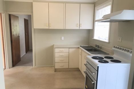 Photo of property in 2/6 Snell Avenue, Papakura, 2110