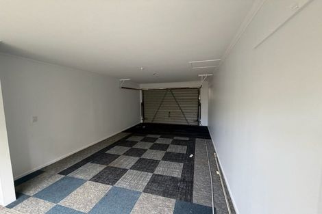 Photo of property in 1 Merville Avenue, Te Atatu South, Auckland, 0610