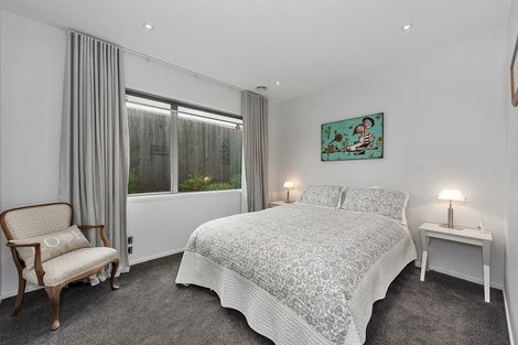 Photo of property in 1 Amberley Place, Flagstaff, Hamilton, 3210