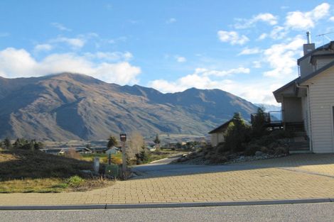Photo of property in 72 Kings Drive, Wanaka, 9305
