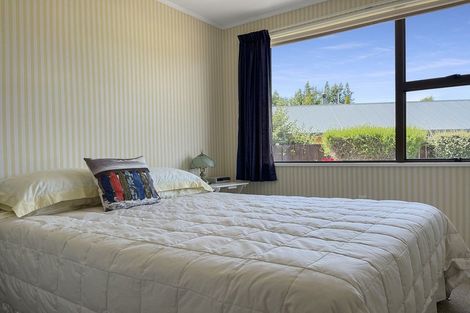 Photo of property in 13 Benmore Place, Omarama, 9412