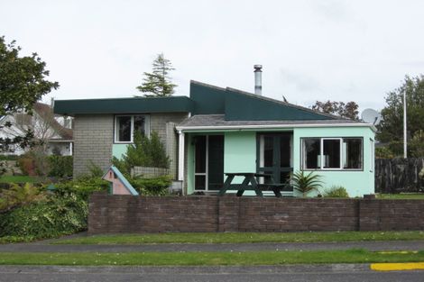 Photo of property in 50d Konini Street, Inglewood, 4330