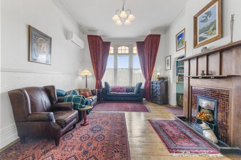 Photo of property in 19 Lune Street, South Hill, Oamaru, 9400