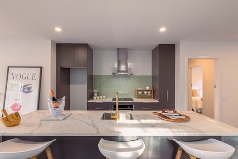 Photo of property in 119 Mount Pleasant Road, Mount Pleasant, Christchurch, 8081