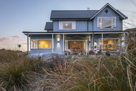 Photo of property in 12 Tauwaka Crescent, Riverhead, 0820