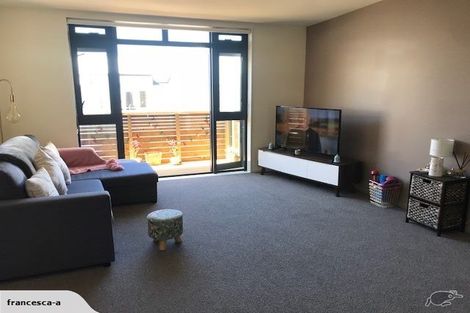 Photo of property in Pirie Street Townhouses, 11/35 Pirie Street, Mount Victoria, Wellington, 6011