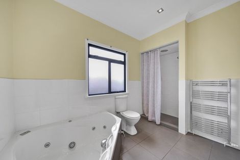 Photo of property in 283 Carrington Street, Vogeltown, New Plymouth, 4310