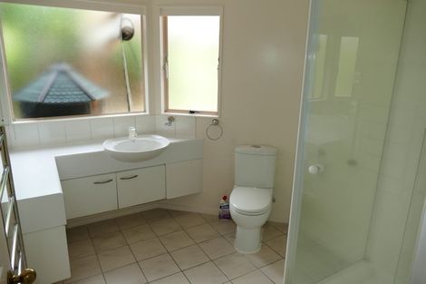 Photo of property in 52 Meadowland Drive, Somerville, Auckland, 2014