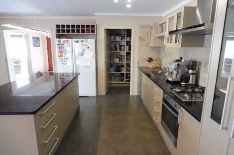 Photo of property in 17 Hensley Crescent, Flagstaff, Hamilton, 3210