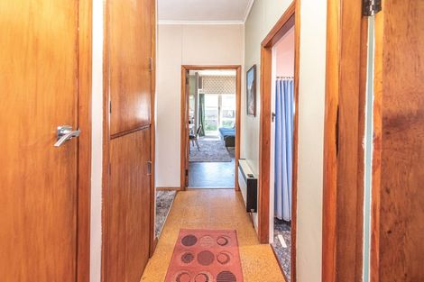 Photo of property in 1 Nikau Street, Tawhero, Whanganui, 4501