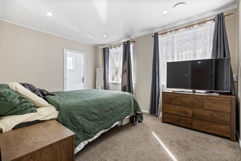 Photo of property in 11 Western View Court, Sunnyvale, Auckland, 0612