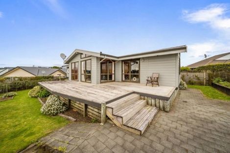 Photo of property in 9 Ash Place, Whalers Gate, New Plymouth, 4310